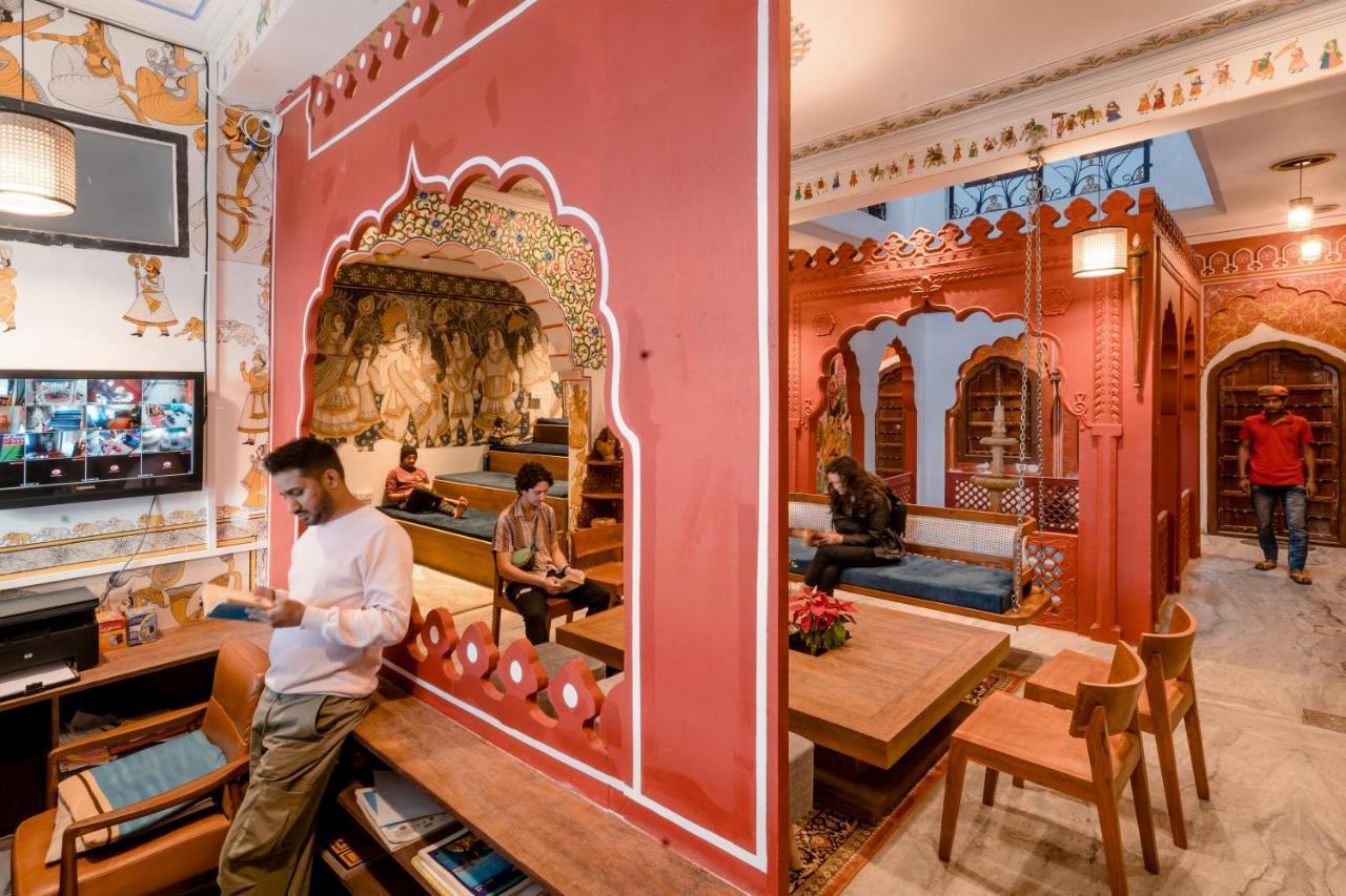 Albergue Madpackers Pushkar Exterior foto