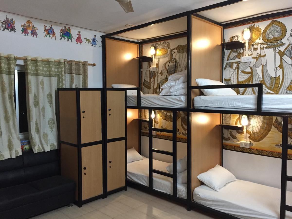 Albergue Madpackers Pushkar Exterior foto
