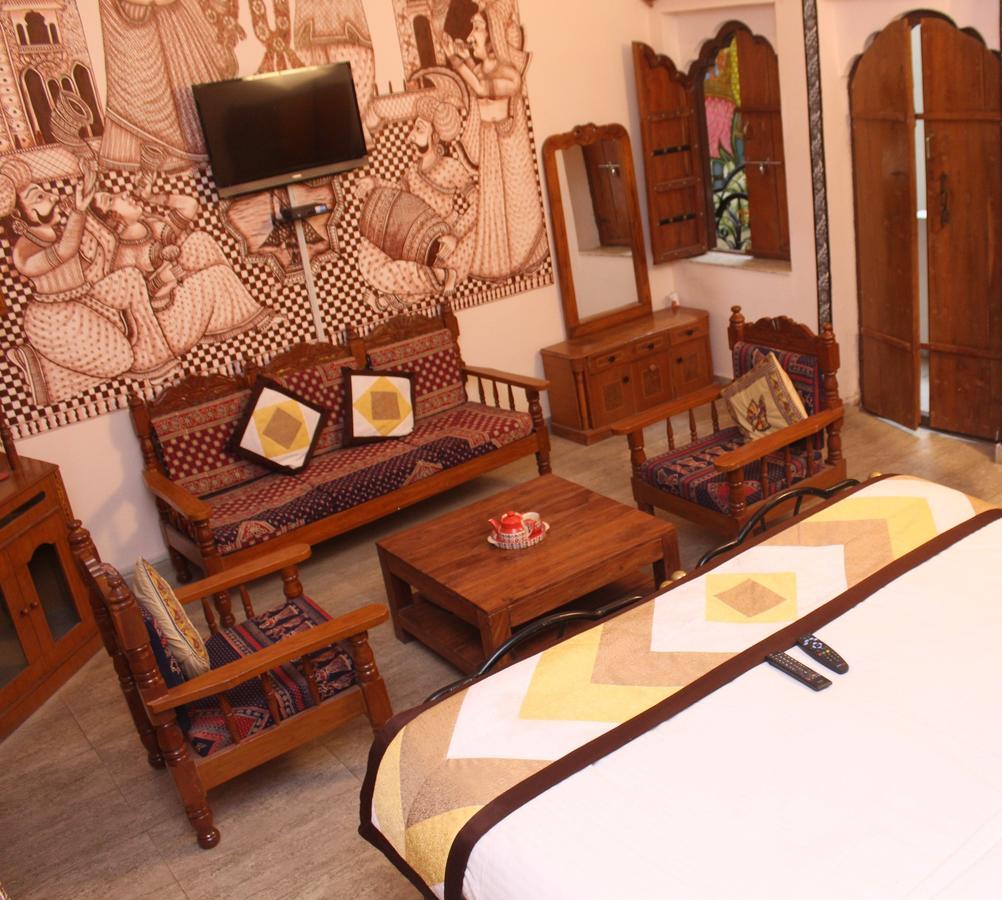 Albergue Madpackers Pushkar Exterior foto