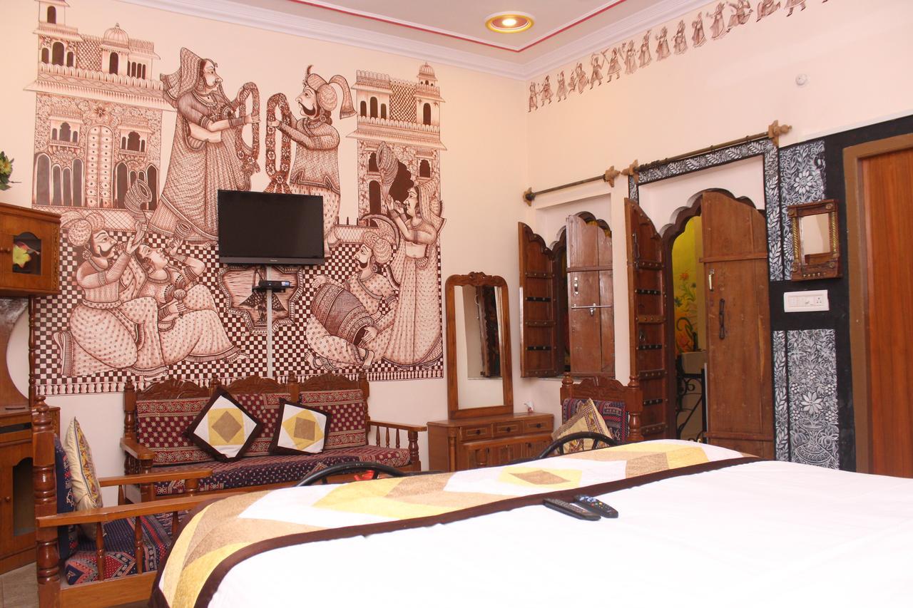 Albergue Madpackers Pushkar Exterior foto