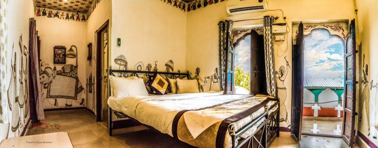 Albergue Madpackers Pushkar Exterior foto